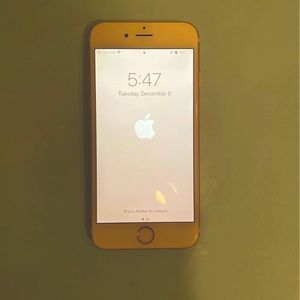 Rose gold iPhone 6s 64 gigabytes (unlocked)